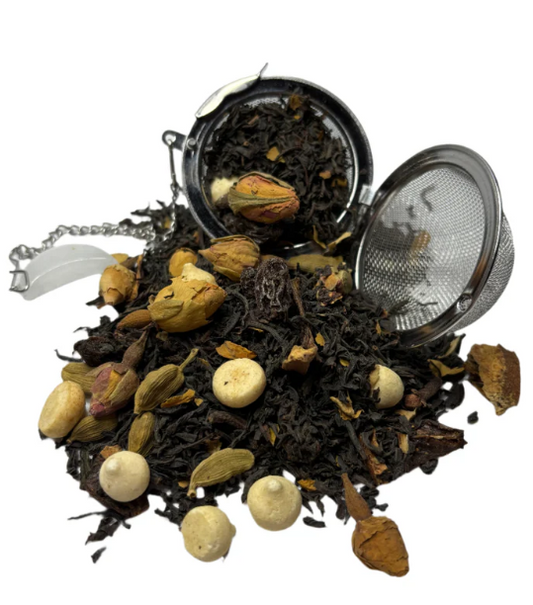 Seirenes spiced black tea blend with cardamom, rose buds, and whole spices